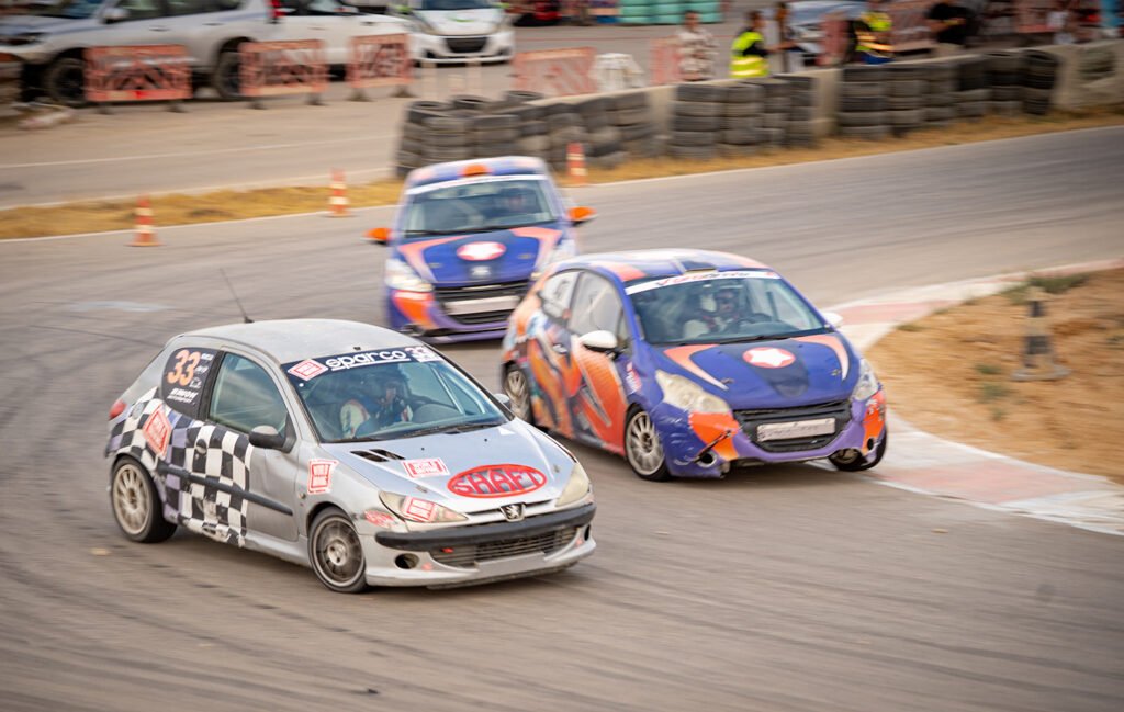 נהג מרוצים ליום אחד – arad-racingtrack.co.il