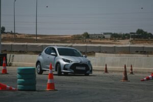 נהיגת מרוצים ליום אחד במסלול ערד | אדרנלין, הדרכה ותחרות